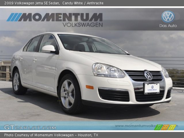 2009 Volkswagen Jetta SE Sedan in Candy White