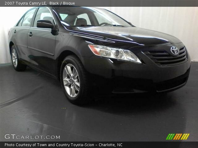 2007 Toyota Camry LE in Black