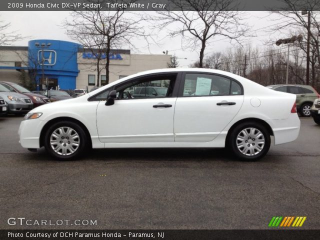 2009 Honda Civic DX-VP Sedan in Taffeta White