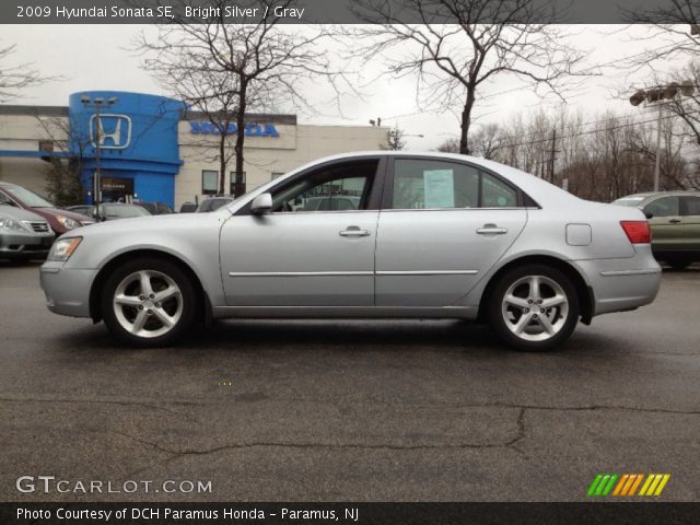 2009 Hyundai Sonata SE in Bright Silver