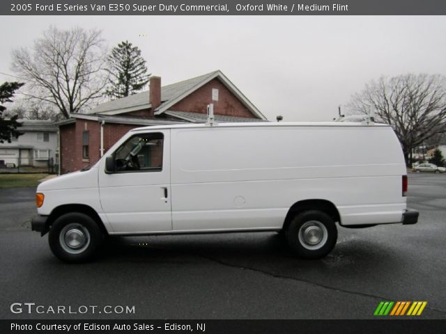 2005 Ford E Series Van E350 Super Duty Commercial in Oxford White