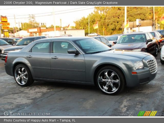 2006 Chrysler 300  in Magnesium Pearlcoat