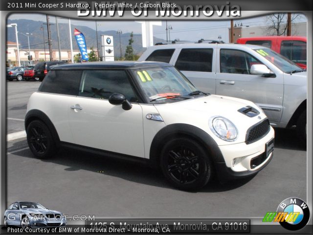 2011 Mini Cooper S Hardtop in Pepper White