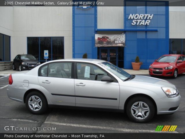 2005 Chevrolet Malibu Sedan in Galaxy Silver Metallic