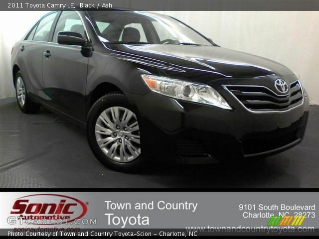 2011 Toyota Camry LE in Black