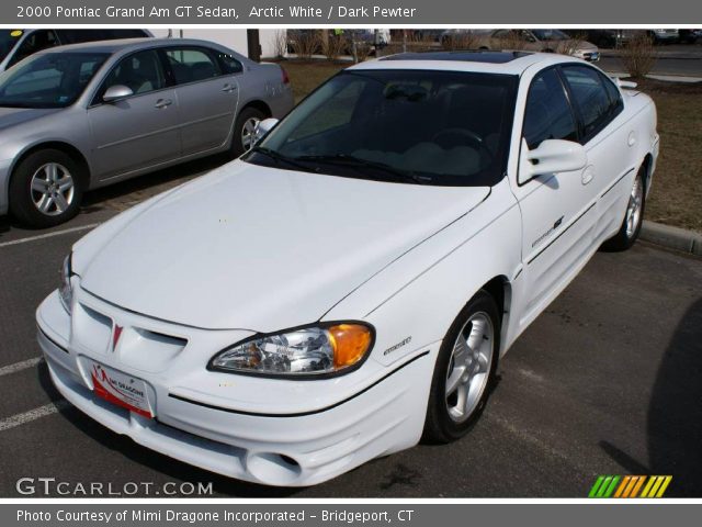 2000 Pontiac Grand Am GT Sedan in Arctic White