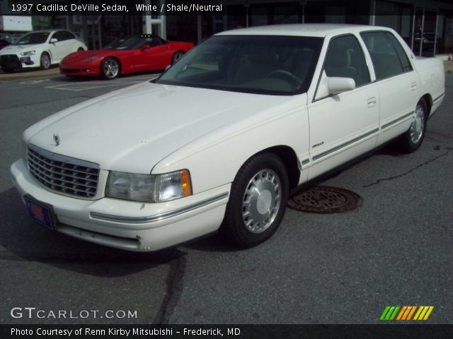 1997 Cadillac DeVille Sedan in White