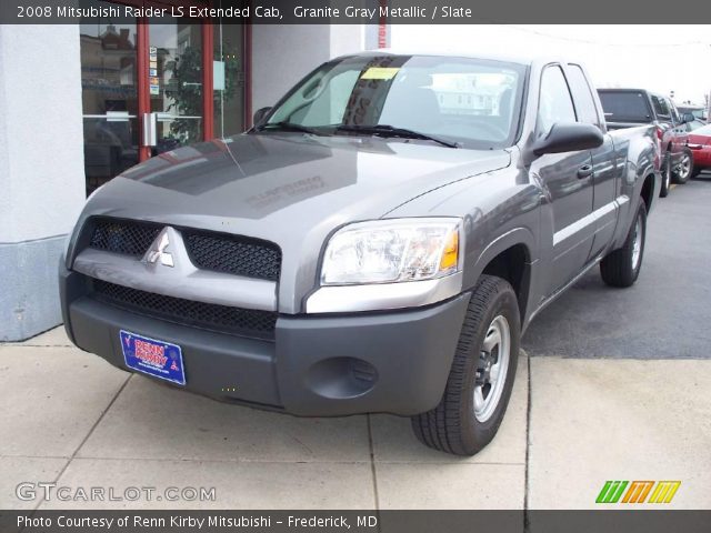 2008 Mitsubishi Raider LS Extended Cab in Granite Gray Metallic
