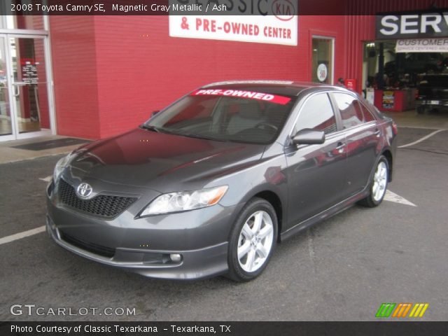 2008 Toyota Camry SE in Magnetic Gray Metallic