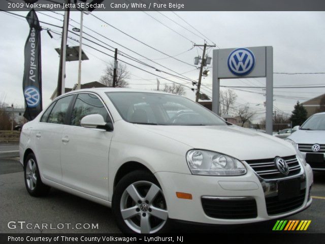 2009 Volkswagen Jetta SE Sedan in Candy White