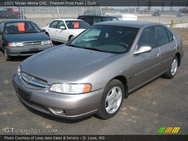 2001 Nissan Altima GXE in Titanium Frost Pearl