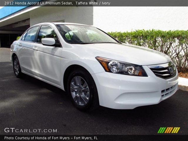 2012 Honda Accord LX Premium Sedan in Taffeta White