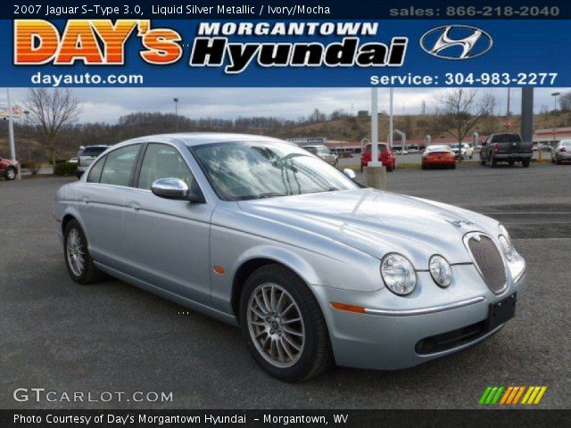 2007 Jaguar S-Type 3.0 in Liquid Silver Metallic
