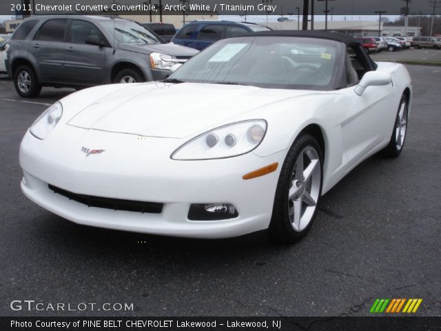 2011 Chevrolet Corvette Convertible in Arctic White