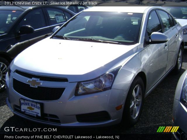 2012 Chevrolet Cruze LT in Silver Ice Metallic