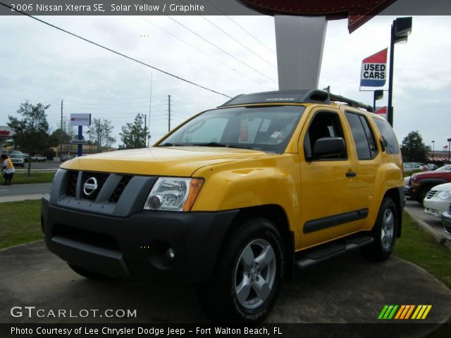 2006 Nissan Xterra SE in Solar Yellow