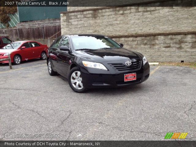 2007 Toyota Camry LE in Black