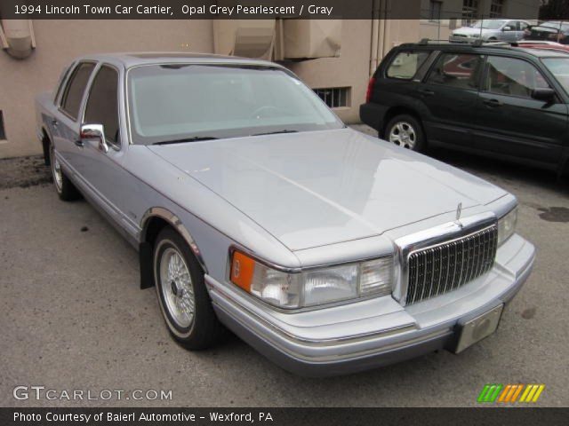 1994 Lincoln Town Car Cartier in Opal Grey Pearlescent