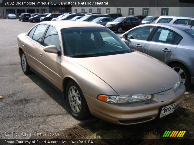 2002 Oldsmobile Intrigue GL in Sandstone Metallic