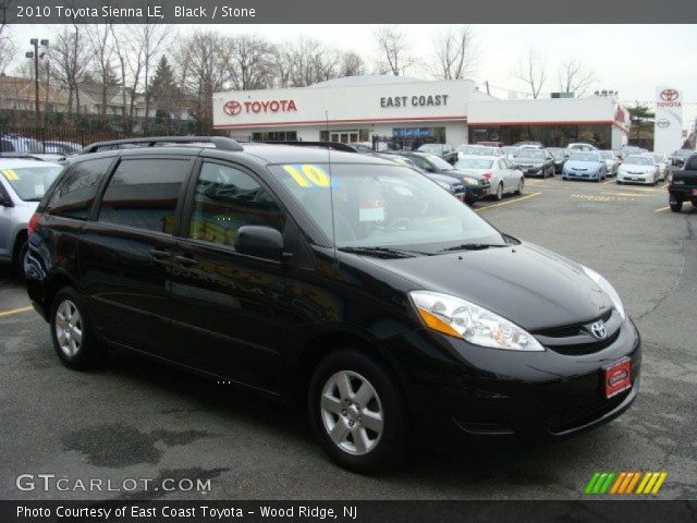 2010 Toyota Sienna LE in Black