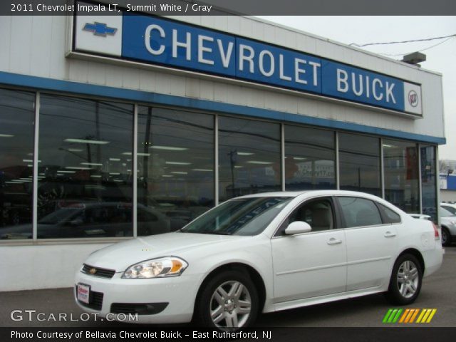 2011 Chevrolet Impala LT in Summit White