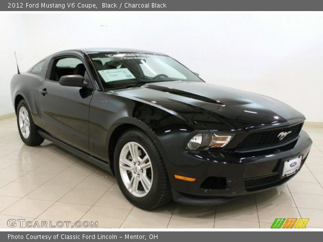 2012 Ford Mustang V6 Coupe in Black