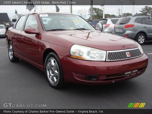 2005 Saturn L Series L300 Sedan in Berry Red