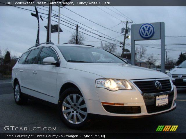 2008 Volkswagen Passat Komfort Wagon in Candy White