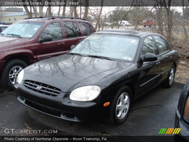 2000 Hyundai Sonata  in Ebony Black