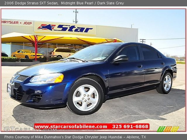 2006 Dodge Stratus SXT Sedan in Midnight Blue Pearl