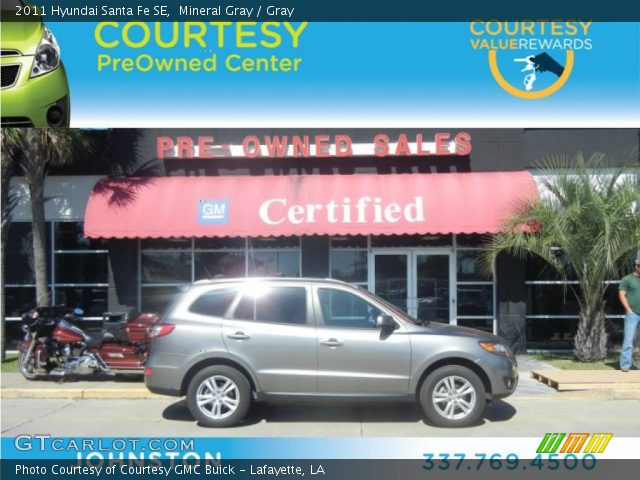 2011 Hyundai Santa Fe SE in Mineral Gray