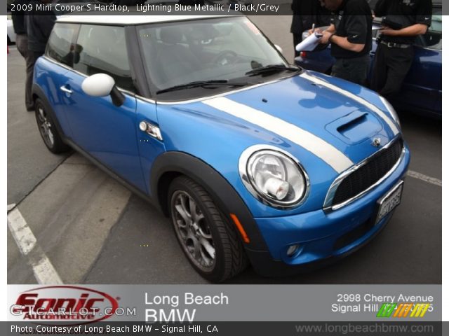 2009 Mini Cooper S Hardtop in Lightning Blue Metallic