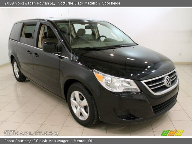 2009 Volkswagen Routan SE in Nocturne Black Metallic