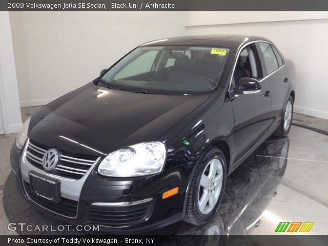 2009 Volkswagen Jetta SE Sedan in Black Uni