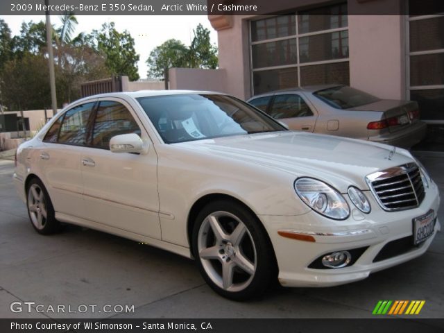 2009 Mercedes-Benz E 350 Sedan in Arctic White