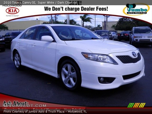 2010 Toyota Camry SE in Super White