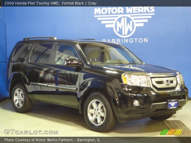 2009 Honda Pilot Touring 4WD in Formal Black