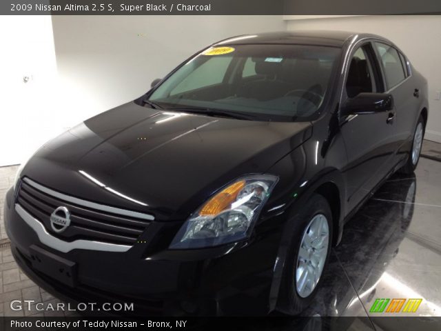 2009 Nissan Altima 2.5 S in Super Black