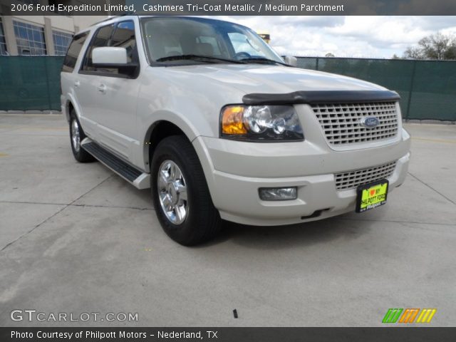 2006 Ford Expedition Limited in Cashmere Tri-Coat Metallic
