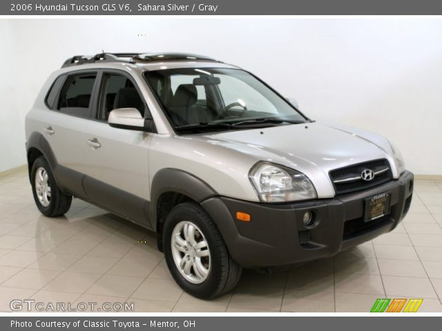 2006 Hyundai Tucson GLS V6 in Sahara Silver