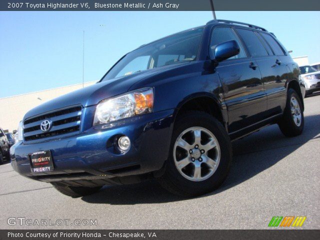 2007 Toyota Highlander V6 in Bluestone Metallic
