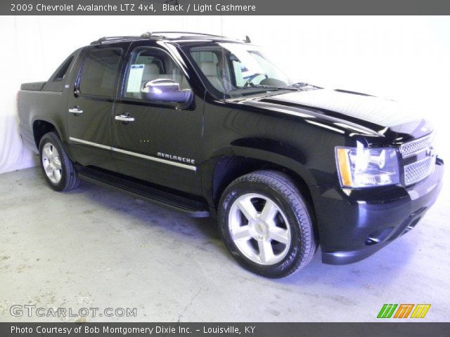 2009 Chevrolet Avalanche LTZ 4x4 in Black