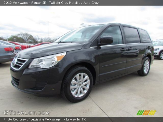 2012 Volkswagen Routan SE in Twilight Gray Metallic