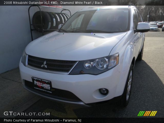 2008 Mitsubishi Outlander XLS 4WD in Diamond White Pearl