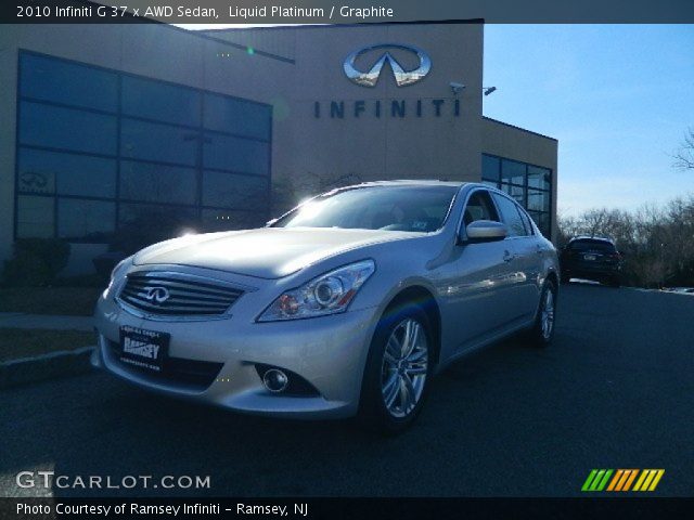 2010 Infiniti G 37 x AWD Sedan in Liquid Platinum