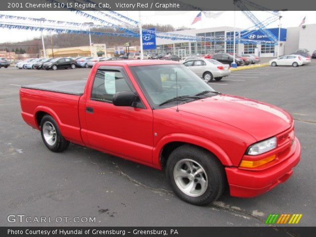2001 Chevrolet S10 LS Regular Cab in Victory Red