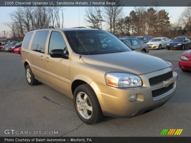 2005 Chevrolet Uplander LS in Sandstone Metallic