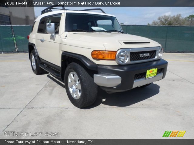 2008 Toyota FJ Cruiser 4WD in Sandstorm Metallic