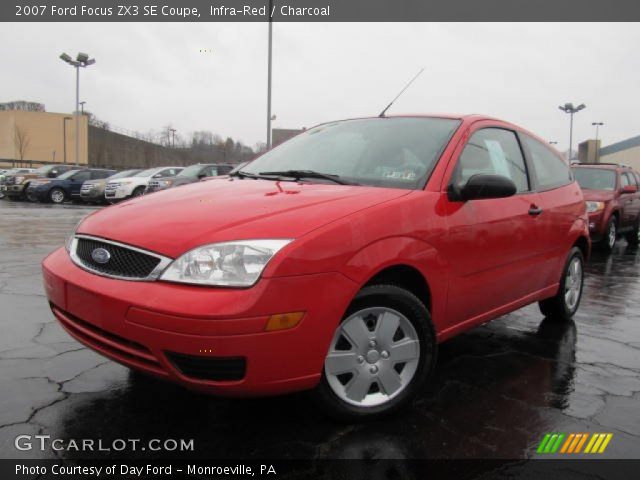 2007 Ford Focus ZX3 SE Coupe in Infra-Red