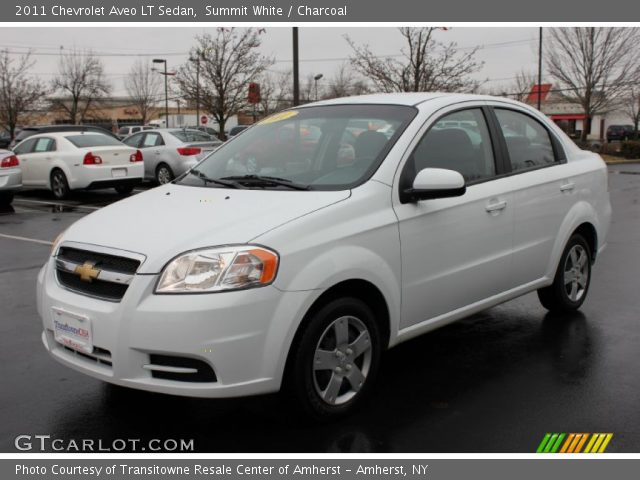 2011 Chevrolet Aveo LT Sedan in Summit White
